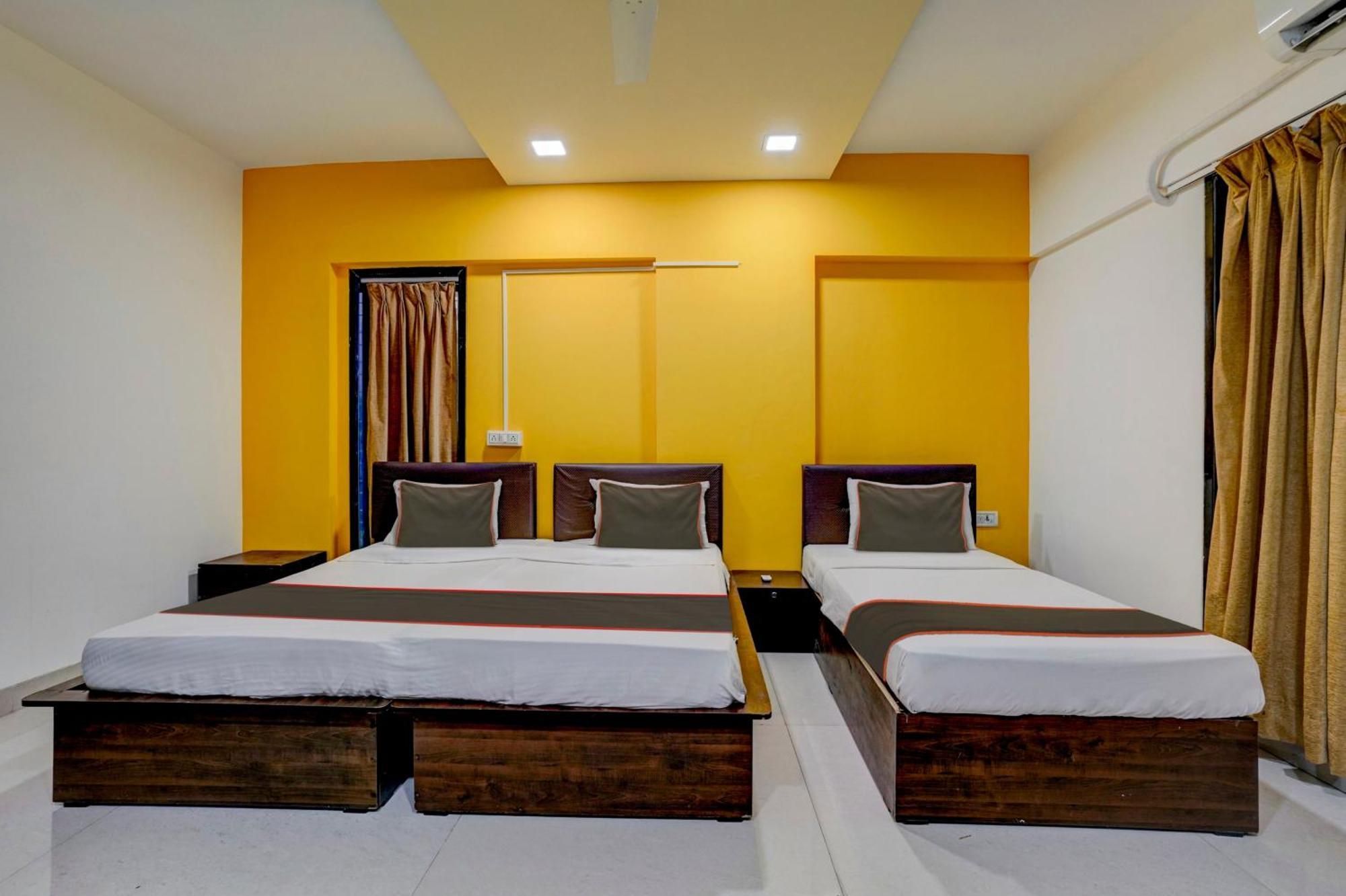 Rio Corporate House Hotel Mumbai Exterior photo